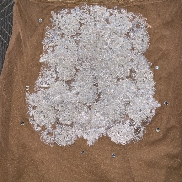 Custom 2 piece embellished set - Picture 7 of 8